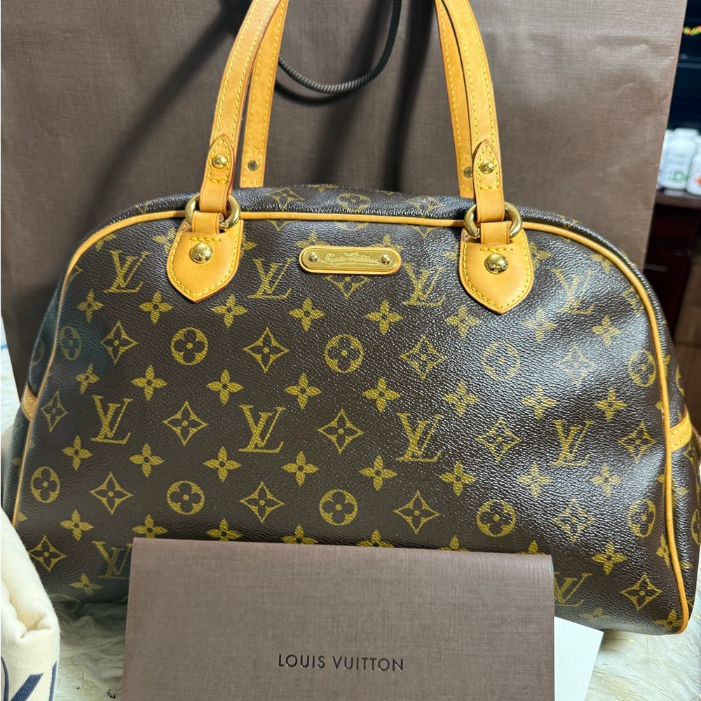 Louis Vuitton Montergueil GM  Monogram Handbag with Paperbag, Duster Cert